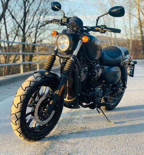 Hyosung GV 300 S Aquila